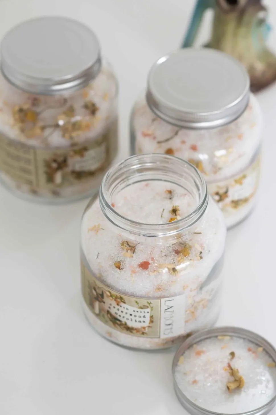 bath_salts__cedarwood__ne_2.webp Bath Salts - Cedarwood & Nerolina