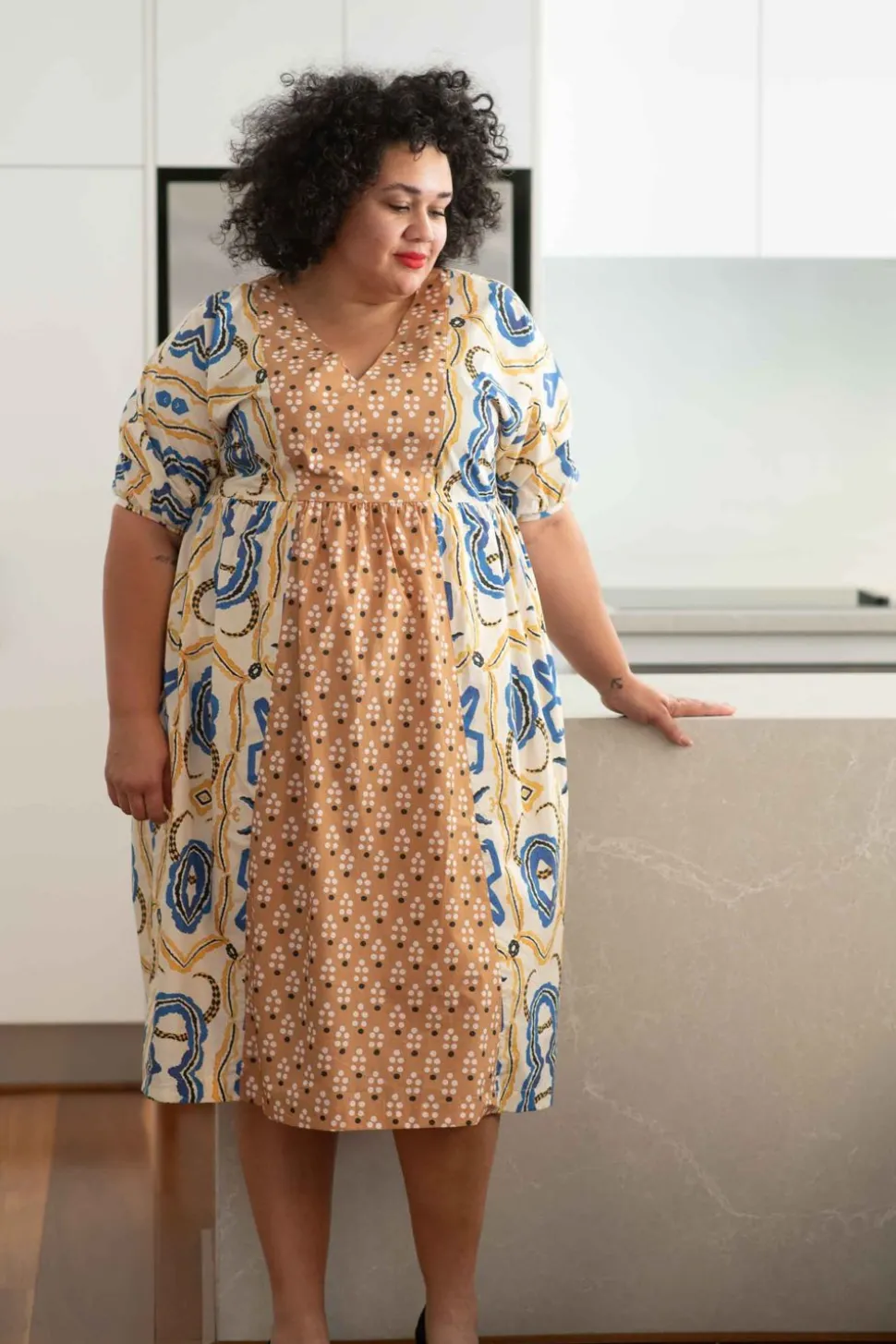 celia_dress_blumen_1.webp Celia Dress Blumen