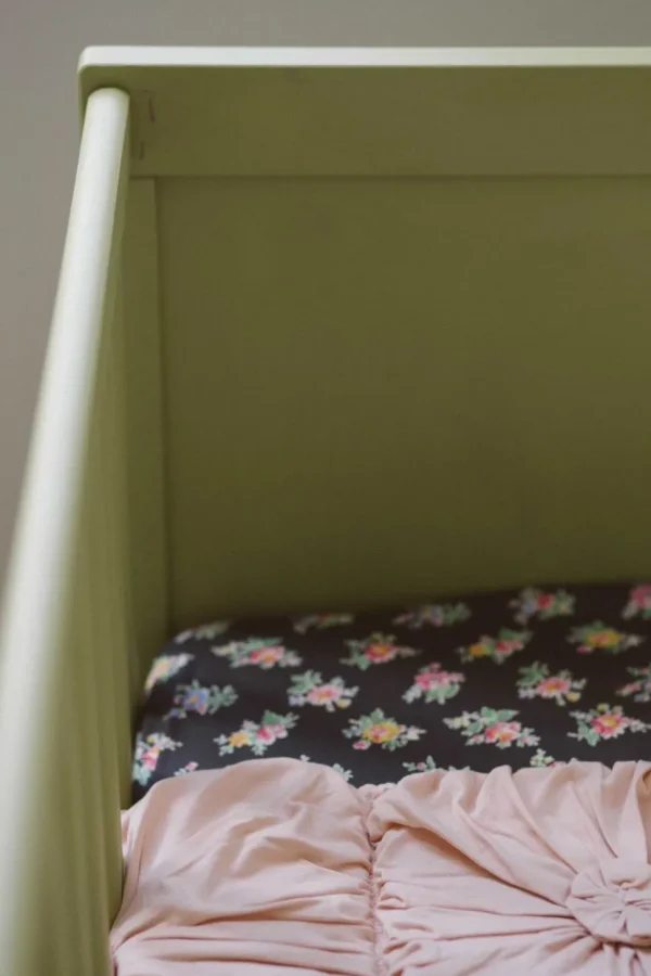 Cot Quilt Rosette Tuscan Pink *Organic Cotton