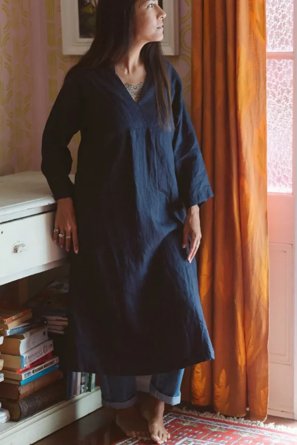 Emma Linen Dress In Dark Navy