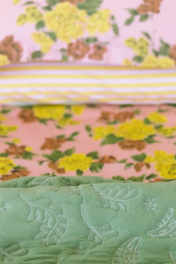 Garden Quilt In Grass/Grey *Organic Cotton