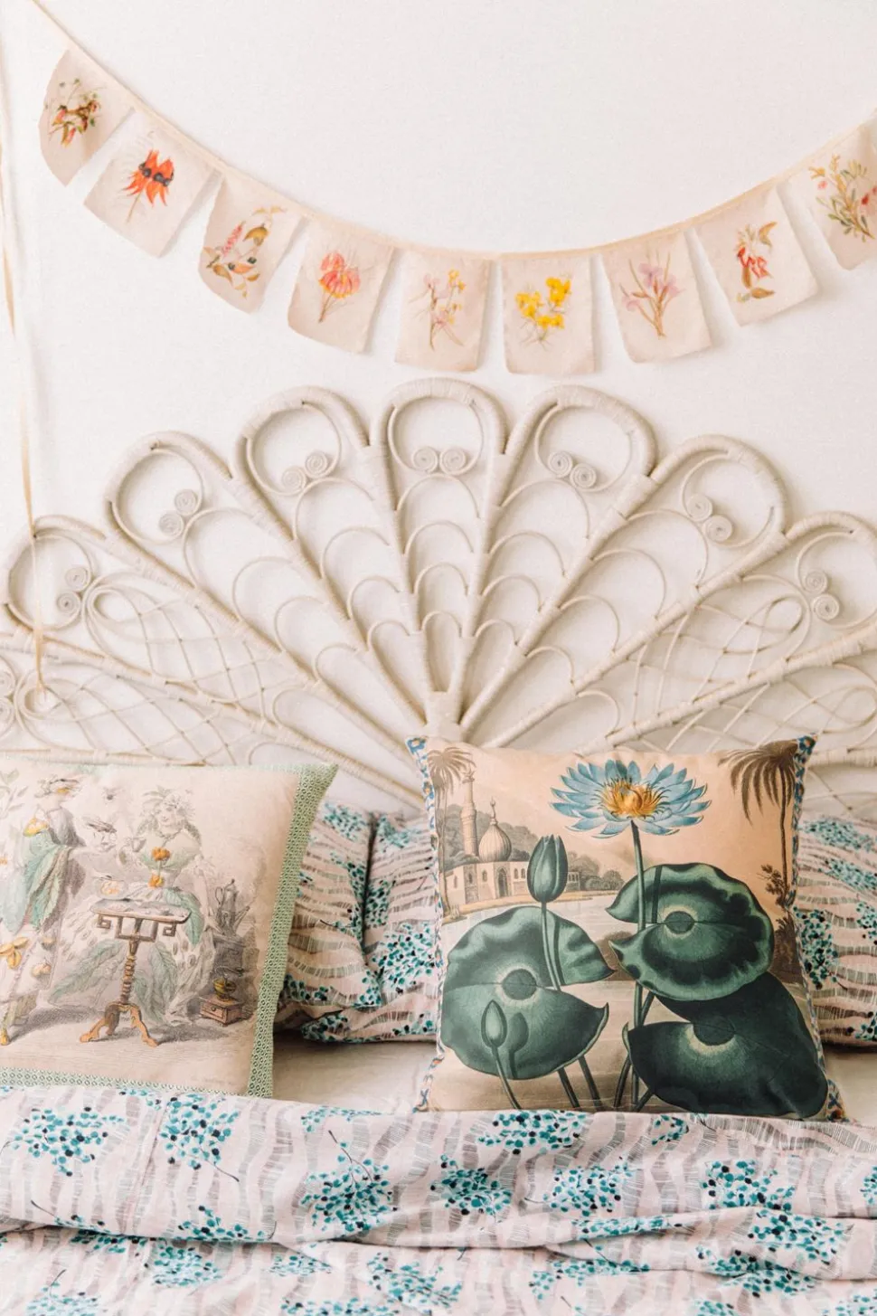 gertrude_lovegrove_botani_0.webp Gertrude Lovegrove Botanic Garland *Organic Cotton