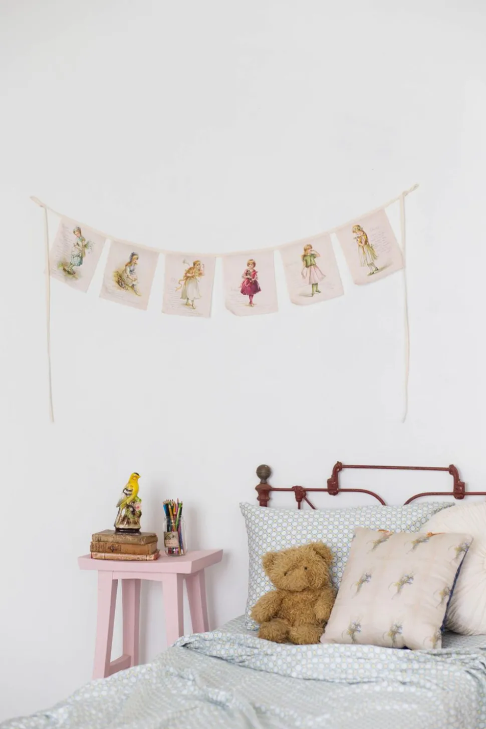 language_of_flowers_garla_4.webp Language Of Flowers Garland *Organic Cotton