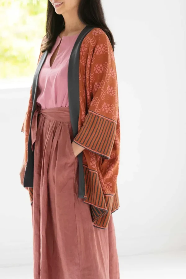 Lola Cardigan Lisbon