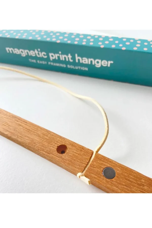 Magnetic Print Hanger 30Cm