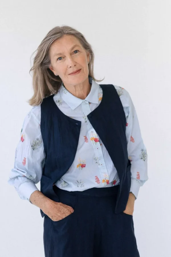 Marlo Vest In Dark Navy