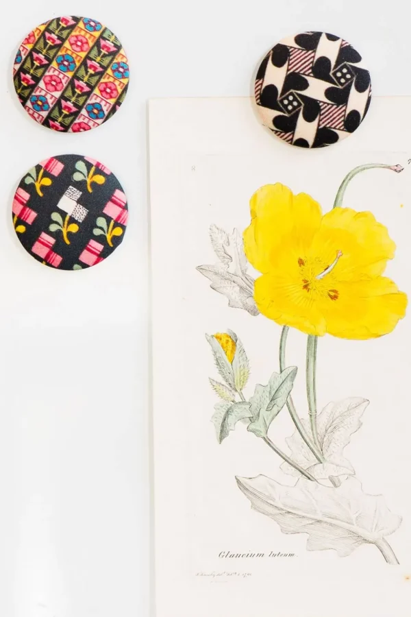 Painted Floral Magnet