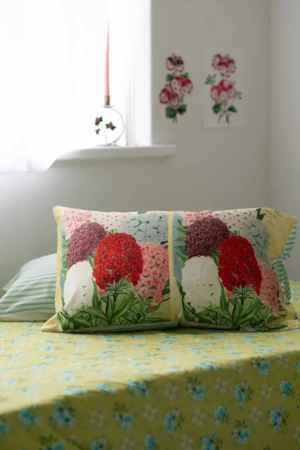 Phlox Pillowcase Set