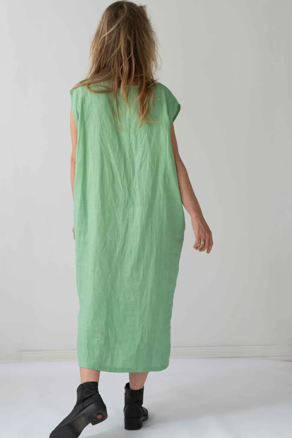 polly_dress_greengage_4.webp Polly Dress Greengage