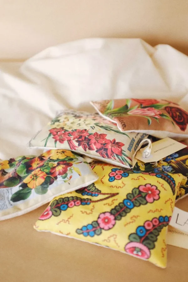 Rosa - Lavender Scented Sachet