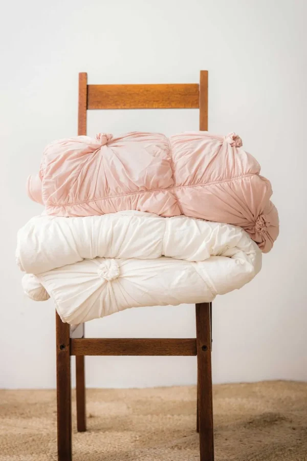 Rosette Quilt In Natural *Organic Cotton