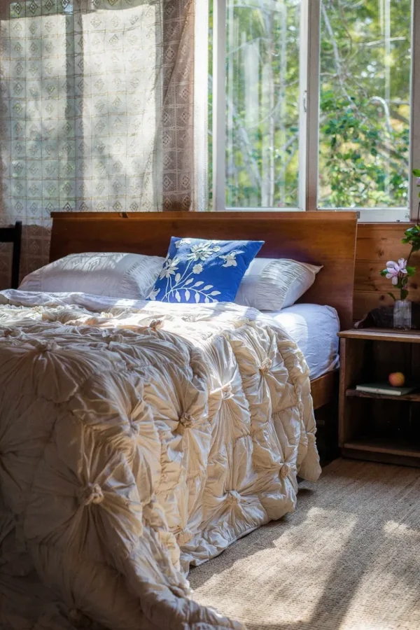 Rosette Quilt In Natural *Organic Cotton