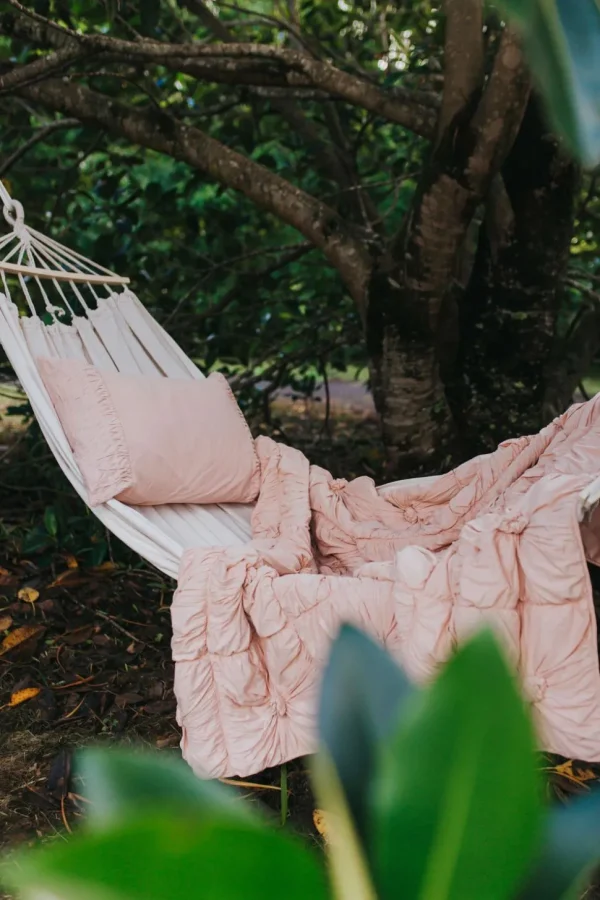 Rosette Quilt In Tuscan Pink *Organic Cotton