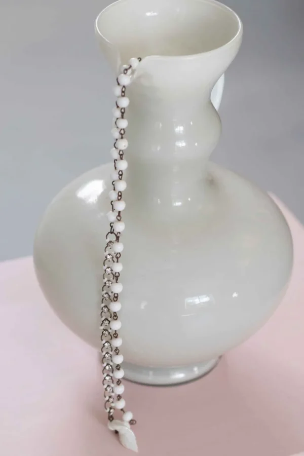 Vintage Milk Glass Necklace
