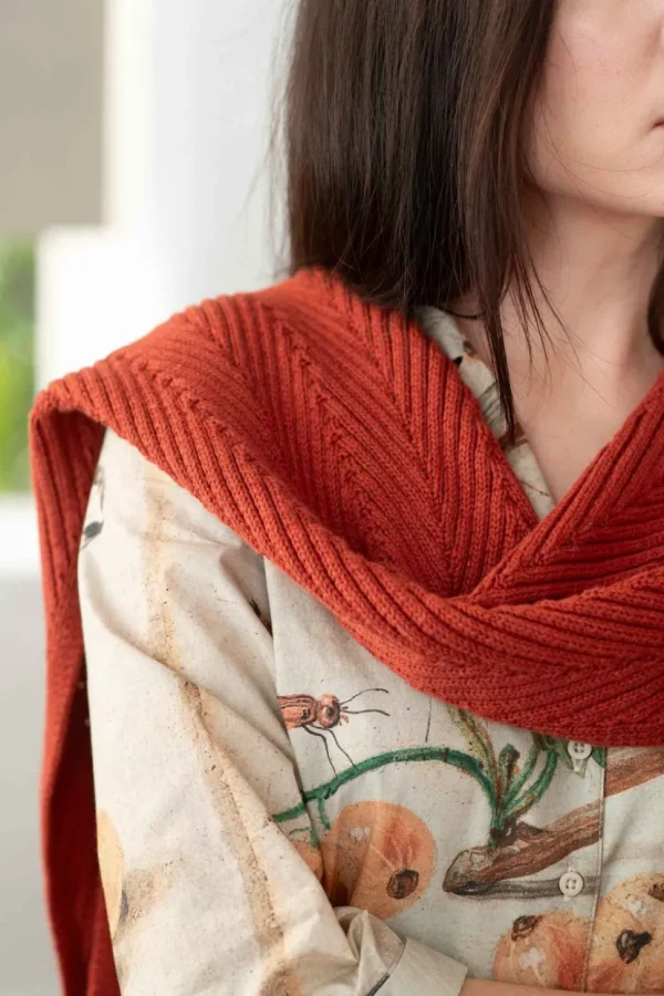 Zigzag Scarf Rust *Organic Cotton